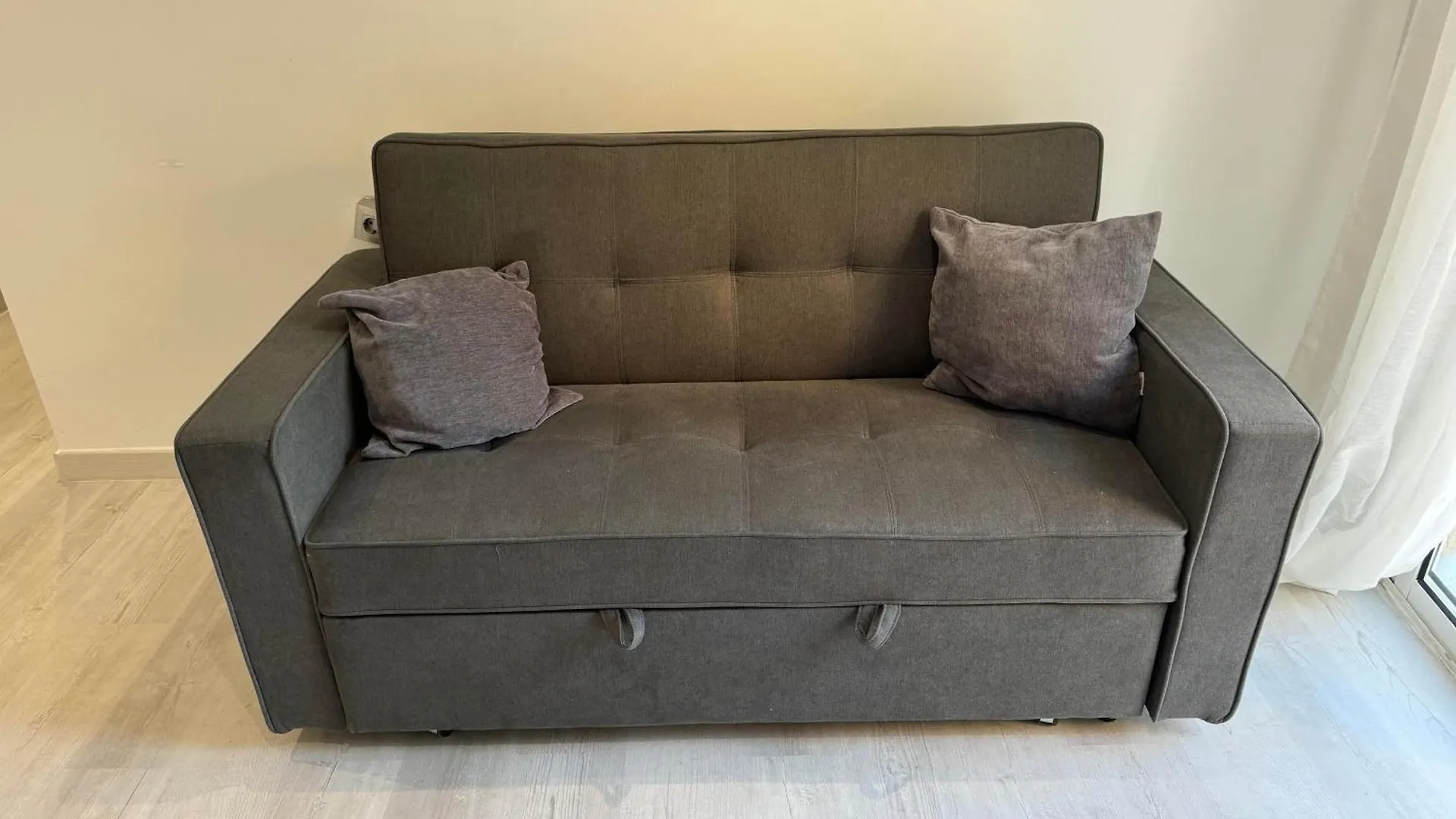 Lulu Apartment Casc Antic Tarragona