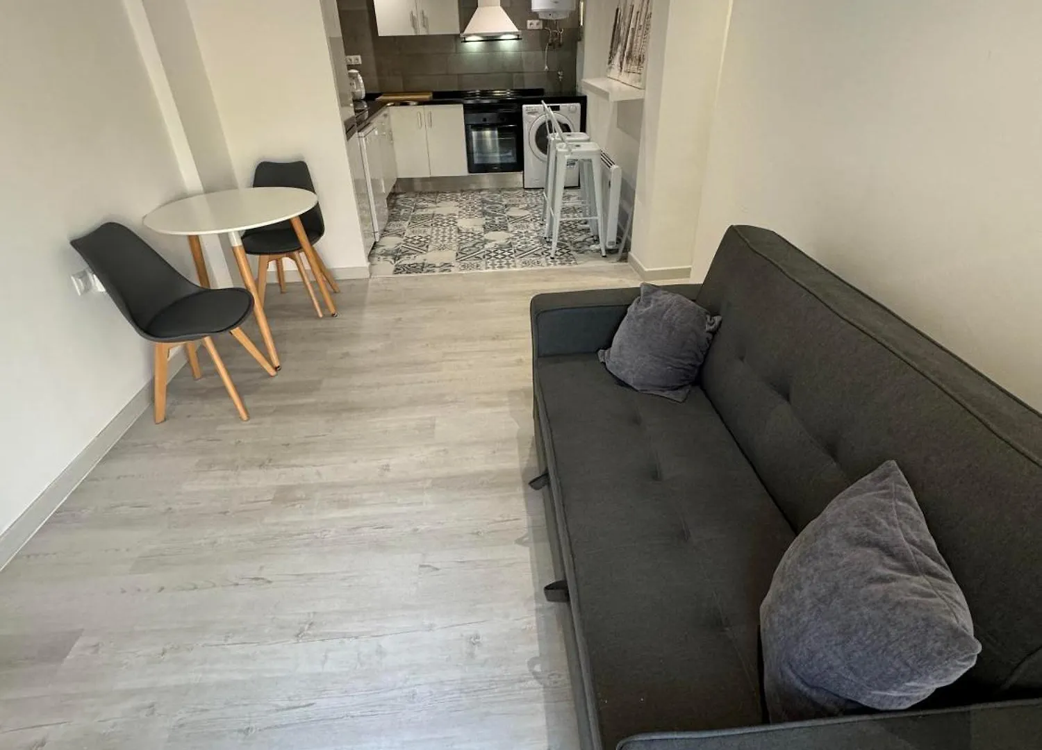 Lulu Apartment Casc Antic Tarragona Spain